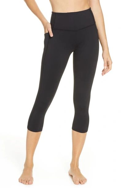 Zella Live In High Waist Pocket Crop Leggings In Black