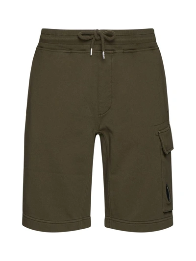 C.p. Company Shorts In Ivy Green