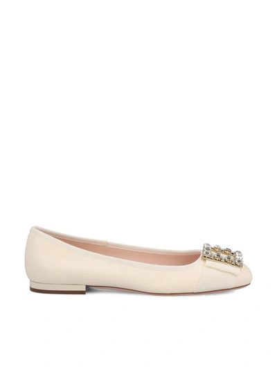 Roger Vivier Low Shoes In 'cire'
