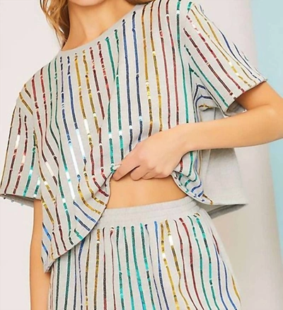 Main Strip Dazzle Them All Top In Grey In Yellow
