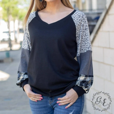 Southern Grace Leader Of The Pack Waffle Raglan Top With Balloon Long Sleeve In Black In Blue