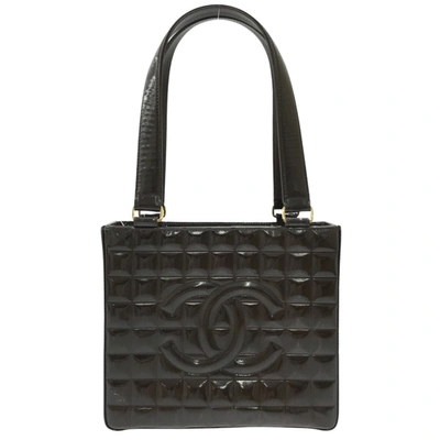 Pre-owned Chanel Chocolate Bar Leather Shoulder Bag () In Brown