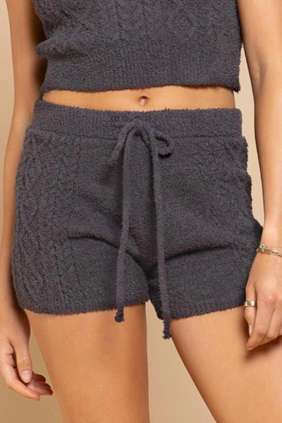 POL COZY KNIT CABLE SHORTS IN CHARCOAL