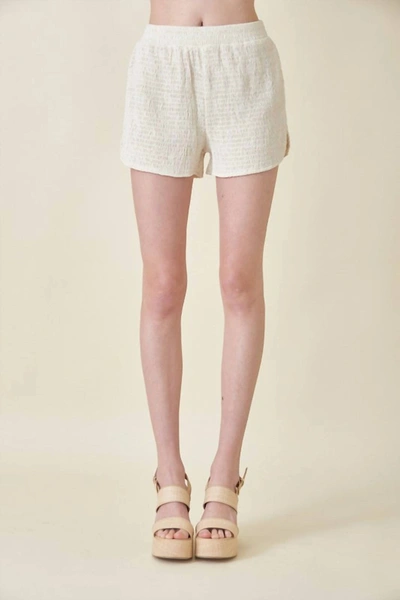 Fore Unwind Shorts In Ivory In White