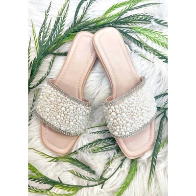 Bamboo Pearl Sandals With Rhinestone Detail In White In Silver