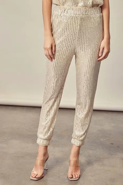 Mustard Seed Time To Shine Sequin Jogger Pant In Champagne In Beige