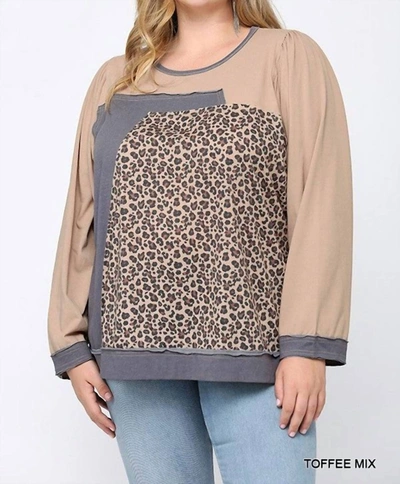 Gigio Leopard Color Block Loose Fit Top In Toffee Mix In Blue