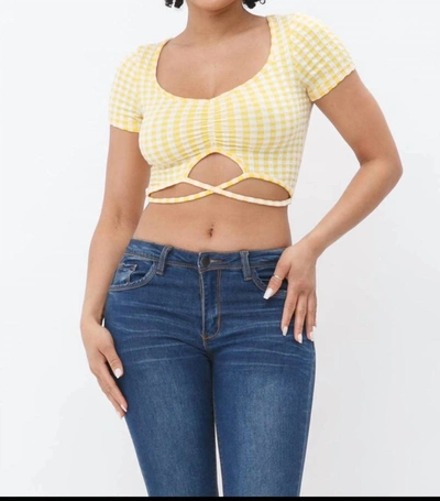 Love J Style Bottom Front Cut Out Plaid Print Short Sleeve Crop Top In Yellow And White