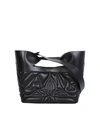 Alexander Mcqueen Mcqueen The Bow Bag In Quilted Leather In Black