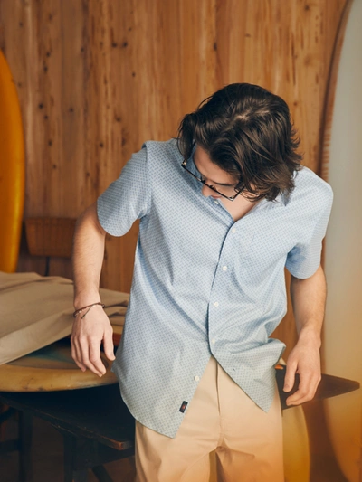 Faherty Movement&trade; Short-sleeve Shirt In High Tide Geo