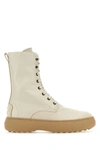 TOD'S TOD'S WOMAN IVORY LEATHER W. G. ANKLE BOOTS