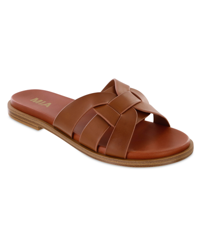 Mia Poliana Slide Sandal In Cognac