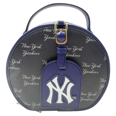 Cuce New York Yankees Repeat Logo Round Bag In Black