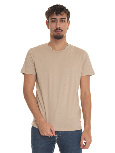 Peuterey Manderly01 Short-sleeved Round-necked T-shirt In Beige