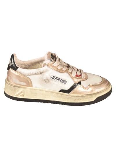 Autry Sup Vint Sneakers In White