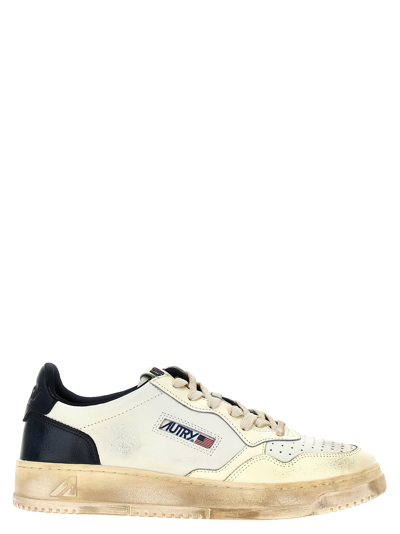 Autry Medalist Sneakers In Blackwhite