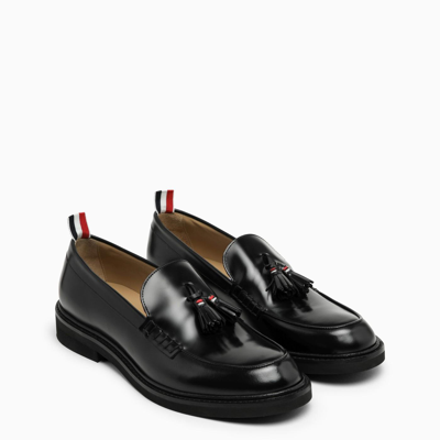 THOM BROWNE BLACK LEATHER MOCCASIN WITH TASSELS