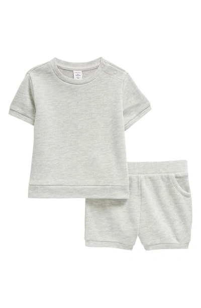 Nordstrom Babies'  Cozy Short Sleeve Top & Shorts Set In Grey Light Heather