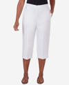 Alfred Dunner Plus Size Charleston Textured Zig Zag Capri With Pockets In White