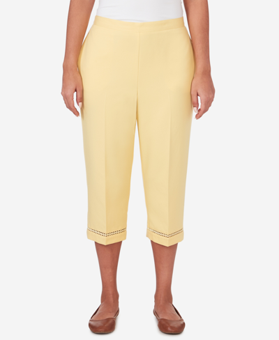 Alfred Dunner Petite Charleston Twill Lace Cut-out Capri Pants In Yellow