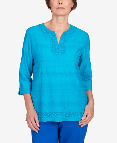 Alfred Dunner Plus Size Tradewinds Lace Texture Notched Top In Teal