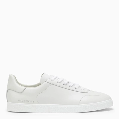 Givenchy Town Trainer In White