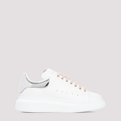 Alexander Mcqueen Sneakers In White Silver