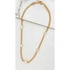 ENVY SHORT GOLD CURB CHAIN NECKLACE WITH 5 WHITE FLEURS