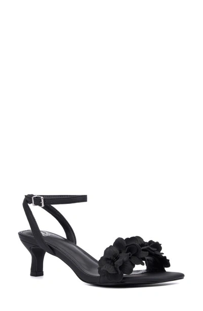 New York And Company Gwendolyn Flower Strap Sandal In Black