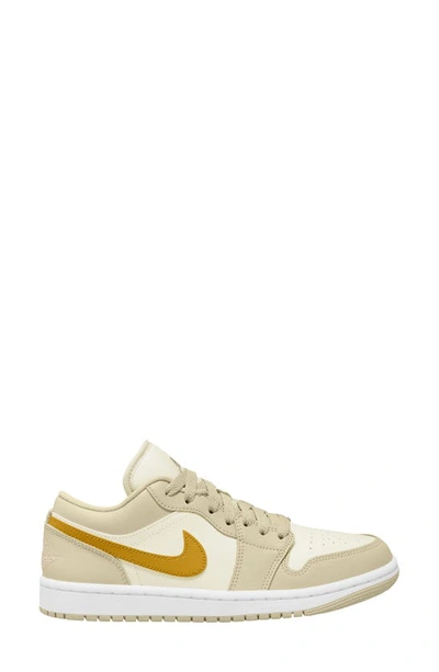 Jordan Air  1 Low Sneaker In Sail/ Yellow Ochre/ Vanilla