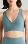 Beyond Yoga Lift Your Spirits Sports Bra In Storm Heather