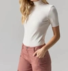 Sanctuary Essential Short Sleeve Mock Neck Top In Birch In White