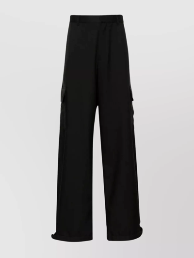 OFF-WHITE CARGO PANTS WITH WIDE LEG CUT