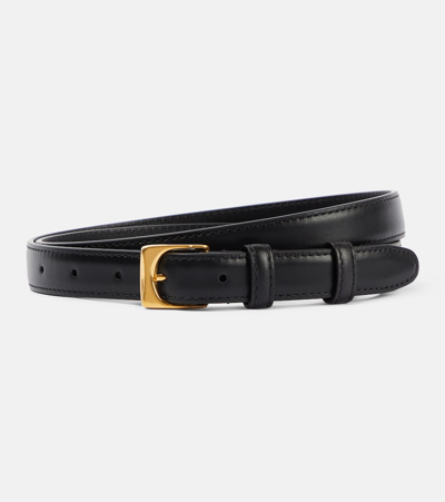 The Row Slim Leather Belt In Black