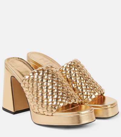 Souliers Martinez Paloma 100 Metallic Leather Mules In Gold