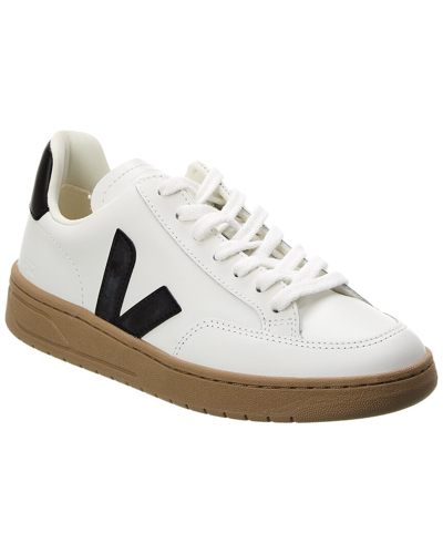 Veja Women's V-90 Extra White Nautico
