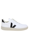 Veja V-10 Cwl Trainers In White/black