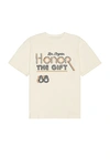 HONOR THE GIFT A-SPRING RETRO HONOR TEE