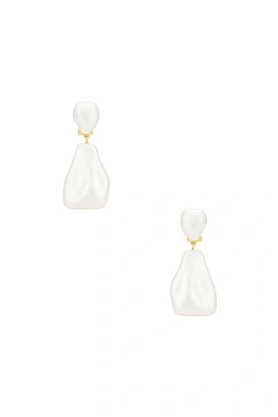 Lele Sadoughi Wilma Pearl Drop Earrings In Holographic Pearl