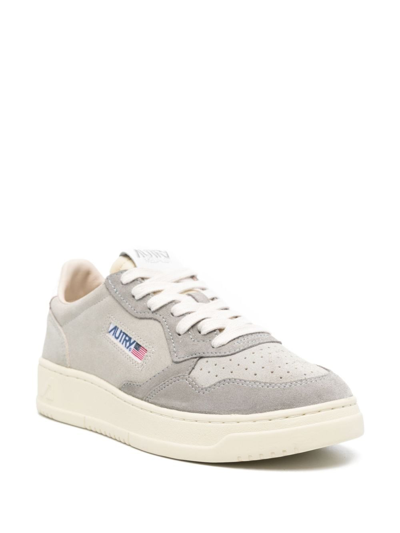 Autry Medalist Sneakers In Gray