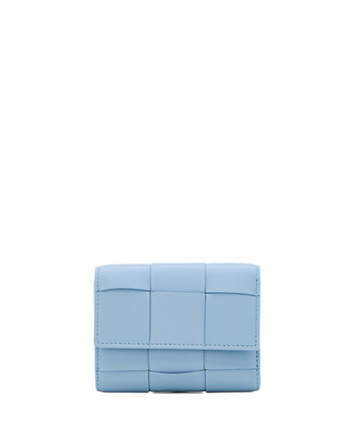 Bottega Veneta Tri-fold Leather Wallet In Blue