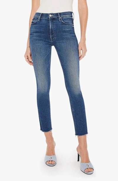 MOTHER THE DAZZLER MID RISE FRAYED ANKLE SLIM JEANS