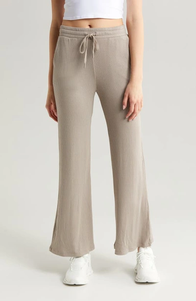 Beyond Yoga Well Traveled Wide-leg Pants In Birch