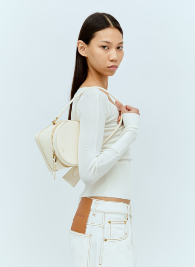 Jacquemus Le Vanito Leather Shoulder Bag In Cream