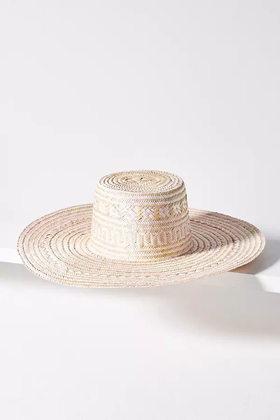 Washein Seashell Boater Hat In Pink