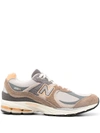 New Balance Sneaker M2002 Tan / Green In Multicolour