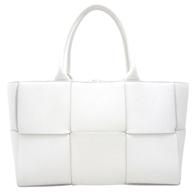 Bottega Veneta Arco White Leather Tote Bag () In White Gold