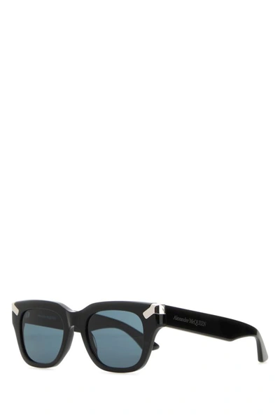 Alexander Mcqueen Square-frame Sunglasses In Black