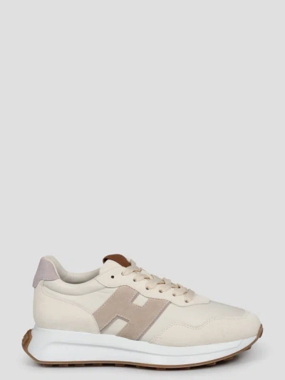 Hogan H641 H Patch Trainers In White