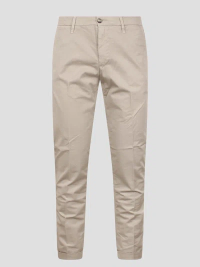 Re-hash Mucha Chinos Trouser In Nude & Neutrals